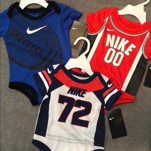***NWT***3 Nike Onsies